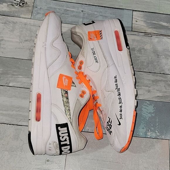 Nike Air Max Neon Orange/White/Black sz 8.5 - Picture 2 of 6